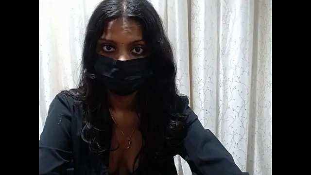 Snapshot of _kamyaa09 chatting on 6, 5, 2026 kamyaa09 online show from 6, 5, 2026