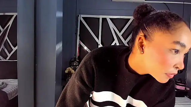 Snapshot of Ketty_89 chatting on 19, 10, 2025 Ketty 89 online show from 19, 10, 2025