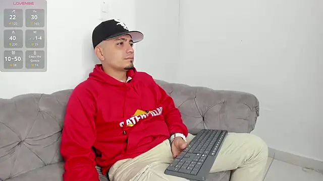 OwenStonne  online show from 12, 10, 2025