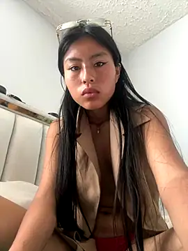 Snapshot of vanesa51 chatting on 27, 9, 2025 vanesa51 online show from 27, 9, 2025