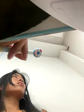 Snapshot of vanesa51 chatting on 7, 11, 2025 vanesa51 online show from 7, 11, 2025