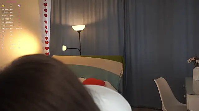 Snapshot of VernonKnapik chatting on 14, 10, 2025 VernonKnapik online show from 14, 10, 2025