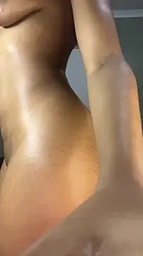 Sexy blackwoman online show from 14, 5, 2026