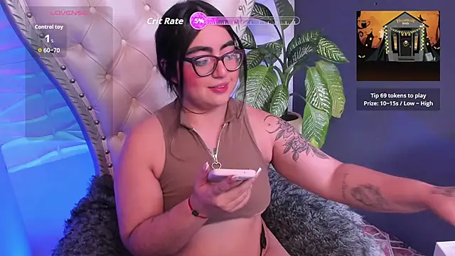 April  foxx online show from 20, 10, 2025