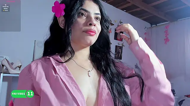 cristal monroe online show from 3, 10, 2025