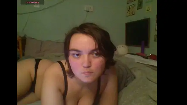 Snapshot of frenchie_2 chatting on 20, 3, 2026 frenchie 2 online show from 20, 3, 2026