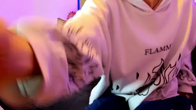 Dioniso guy8 online show from 15, 12, 2025