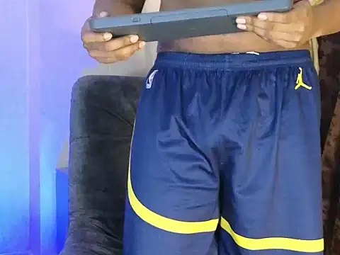 BenjaminCol  online show from 5, 11, 2025