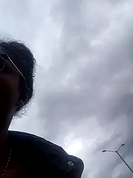 BiiancaEstradaa online show from 8, 9, 2025