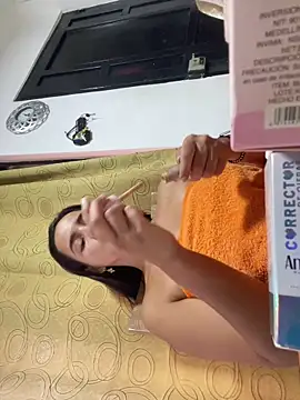 Mia jhoonson online show from 10, 5, 2026