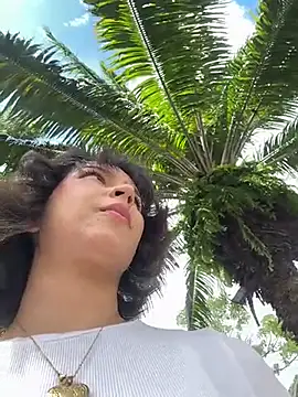 Snapshot of Adry_Bach_ chatting on 29, 9, 2025 Adry Bach online show from 29, 9, 2025