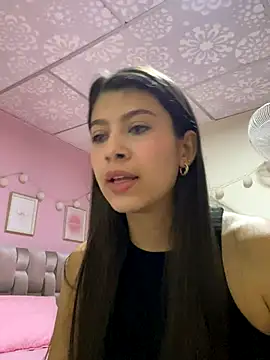 Snapshot of Lenapink19 chatting on 28, 9, 2025 Lenapink19 online show from 28, 9, 2025