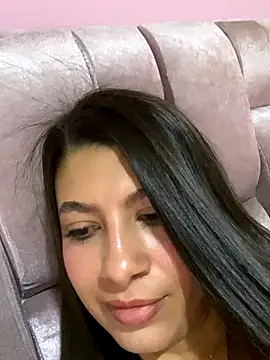 Snapshot of Lenapink19 chatting on 2, 10, 2025 Lenapink19 online show from 2, 10, 2025