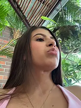 Snapshot of Lenapink19 chatting on 3, 10, 2025 Lenapink19 online show from 3, 10, 2025