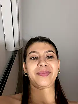 Snapshot of Lenapink19 chatting on 17, 10, 2025 Lenapink19 online show from 17, 10, 2025