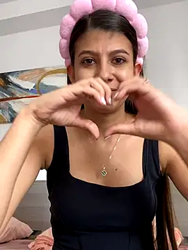 Snapshot of Lenapink19 chatting on 17, 10, 2025 Lenapink19 online show from 17, 10, 2025