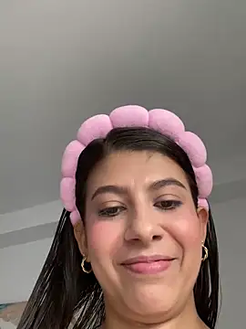 Snapshot of Lenapink19 chatting on 25, 10, 2025 Lenapink19 online show from 25, 10, 2025