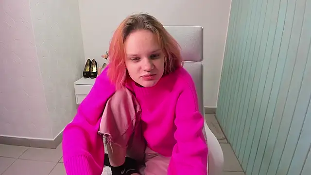 Elieiza xo online show from 2, 10, 2025