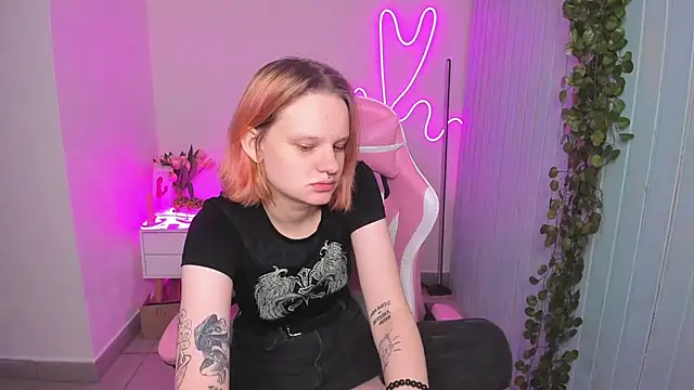 Elieiza xo online show from 18, 10, 2025