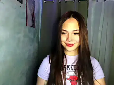sweetsassyxx online show from 13, 5, 2026