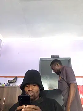 Snapshot of broskies777 chatting on 22, 9, 2025 broskies777 online show from 22, 9, 2025