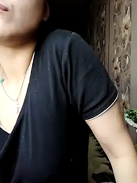 Jenevaonlovex online show from 14, 10, 2025