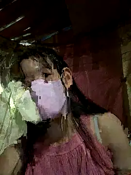 Snapshot of PhanHaa chatting on 18, 9, 2025 PhanHaa online show from 18, 9, 2025