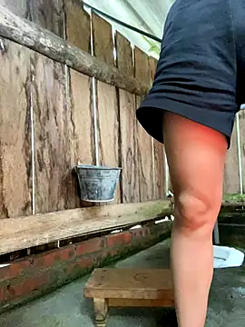 Snapshot of PhanHaa chatting on 30, 9, 2025 PhanHaa online show from 30, 9, 2025