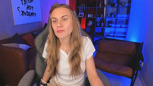 Snapshot of VanessaMates chatting on 16, 10, 2025 VanessaMates online show from 16, 10, 2025