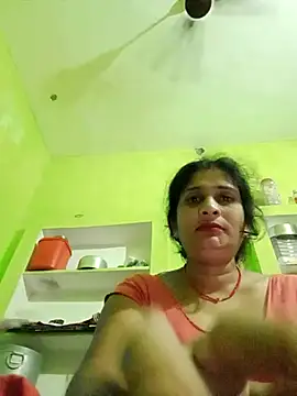 Hot-piuy online show from 12, 9, 2025