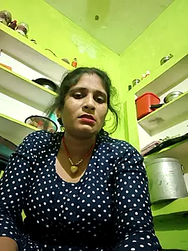 Hot-piuy online show from 15, 9, 2025