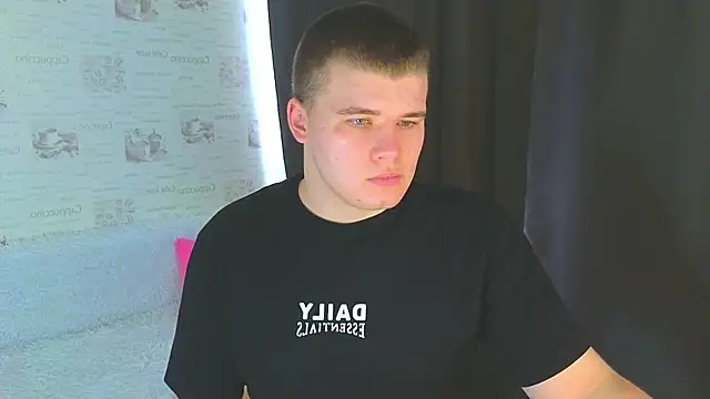 kittenmurr online show from 18, 9, 2025