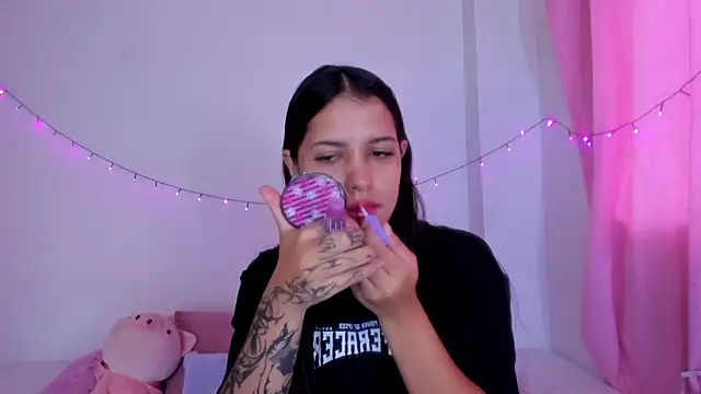 Snapshot of Abby_roussee chatting on 30, 9, 2025 Abby roussee online show from 30, 9, 2025