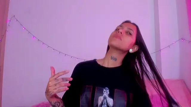 Snapshot of Abby_roussee chatting on 16, 10, 2025 Abby roussee online show from 16, 10, 2025