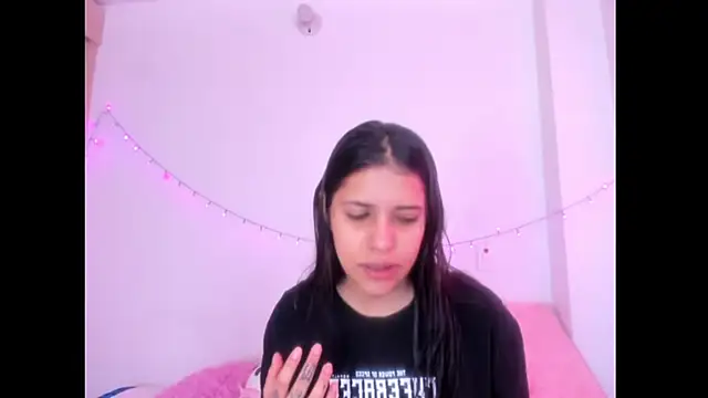 Snapshot of Abby_roussee chatting on 27, 10, 2025 Abby roussee online show from 27, 10, 2025