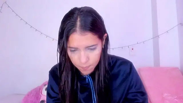 Snapshot of Abby_roussee chatting on 29, 10, 2025 Abby roussee online show from 29, 10, 2025