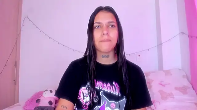 Snapshot of Abby_roussee chatting on 1, 11, 2025 Abby roussee online show from 1, 11, 2025