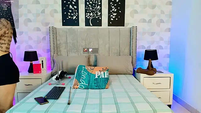 natasha moreno online show from 22, 5, 2026