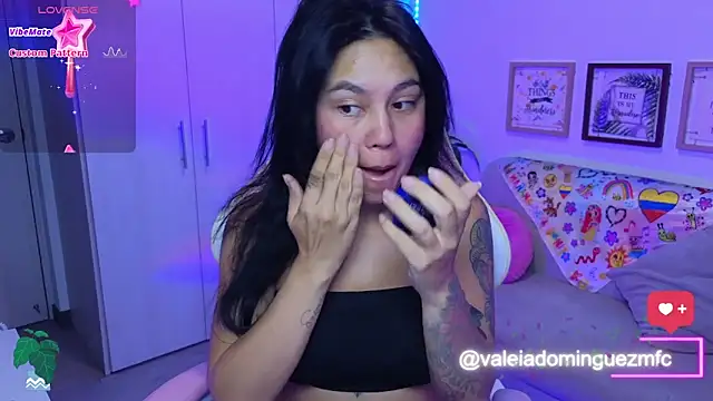 Valeria Red  online show from 9, 9, 2025