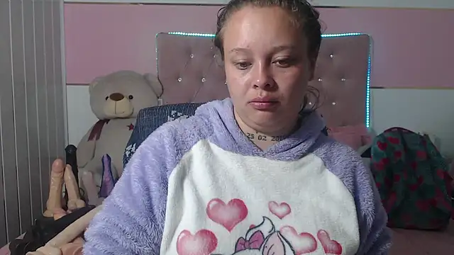 patty squirt  online show from 28, 1, 2025