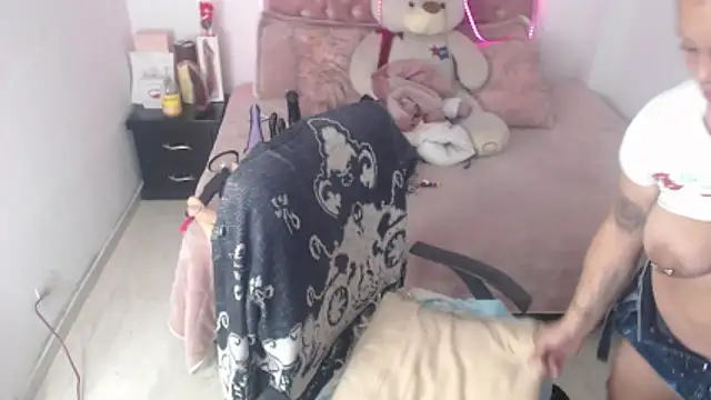 patty squirt  online show from 2, 4, 2026