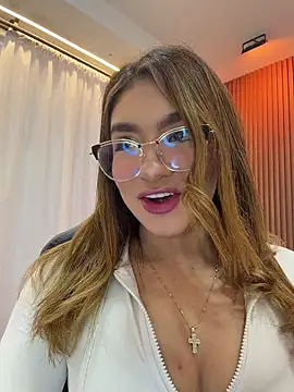 jenn fit online show from 6, 5, 2026