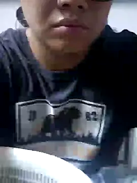 Snapshot of ANonngDan79 chatting on 4, 10, 2025 ANonngDan79 online show from 4, 10, 2025