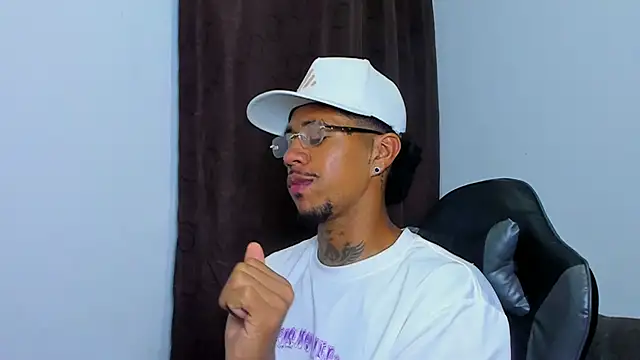 violet and myers online show from 18, 3, 2026