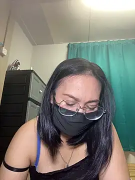 melyiaaa online show from 29, 4, 2026
