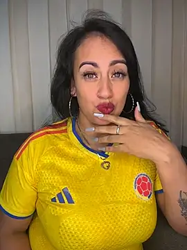  ruby manrique  online show from 18, 6, 2026