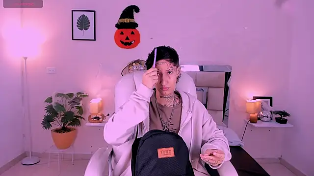 Luci Rose online show from 18, 10, 2025