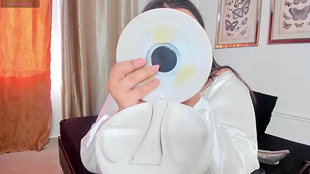 Tessa Sinclaire online show from 27, 9, 2025