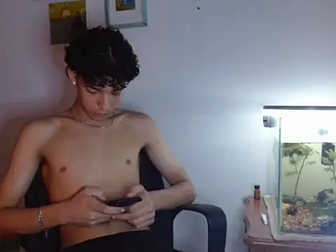 Xtremeplay 18 online show from 22, 9, 2025