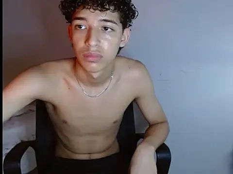 Xtremeplay 18 online show from 30, 9, 2025